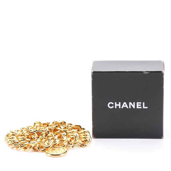Chanel Medallion Chain-Link Belt in Gold Tone Metal with Box - Picture 5 of 5